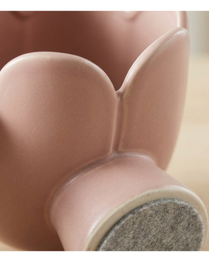 Tviva Petal-Rim Pedestal Ceramic Vase 17 x 25 cm Blush - Detail view